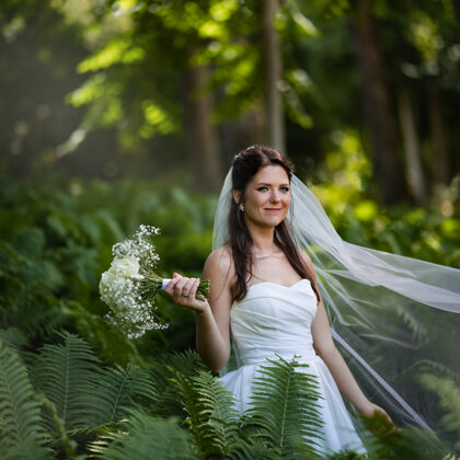 jaunosios portretas gintaro muziejaus parke